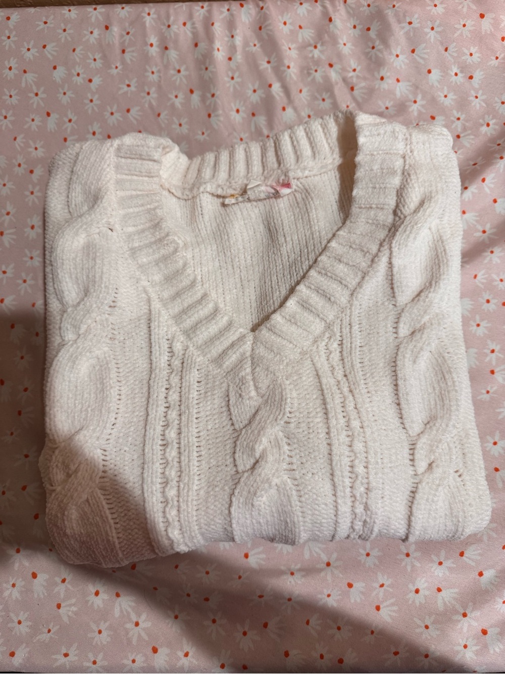 Cream Cable Knit V-Neck Women’s Sweater